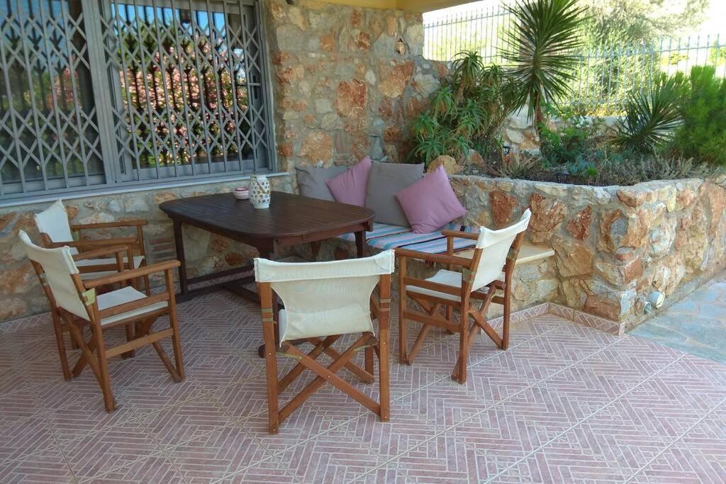 Seaside Villa Andronikos Amarynthos Dış mekan fotoğraf